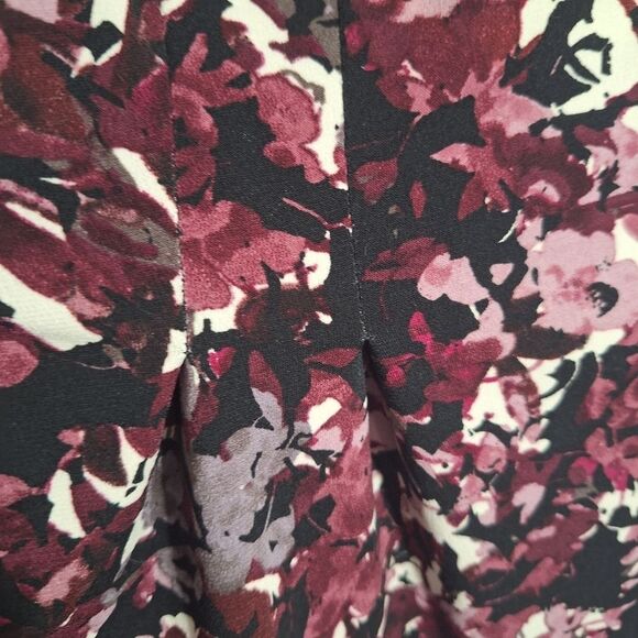 Roz & Ali Officecore Midi Dress Floral Short Sleeve Romantic Flowy Plum Size 24 - Picture 6 of 13
